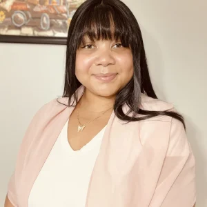 Victoria Ardines (she/they)